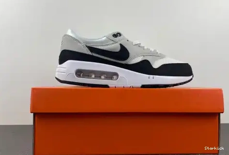 CI7576-100 Golf White Max Air  Black 1   Nike 0518